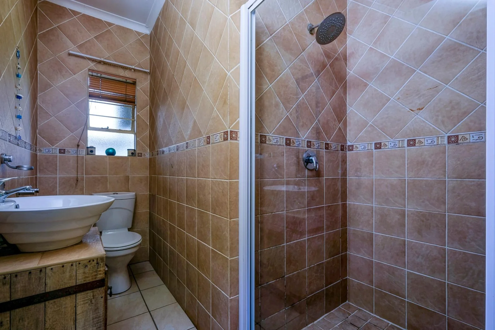 3 BEDROOM SIMPLEX FOR SALE IN WITPOORTJIE