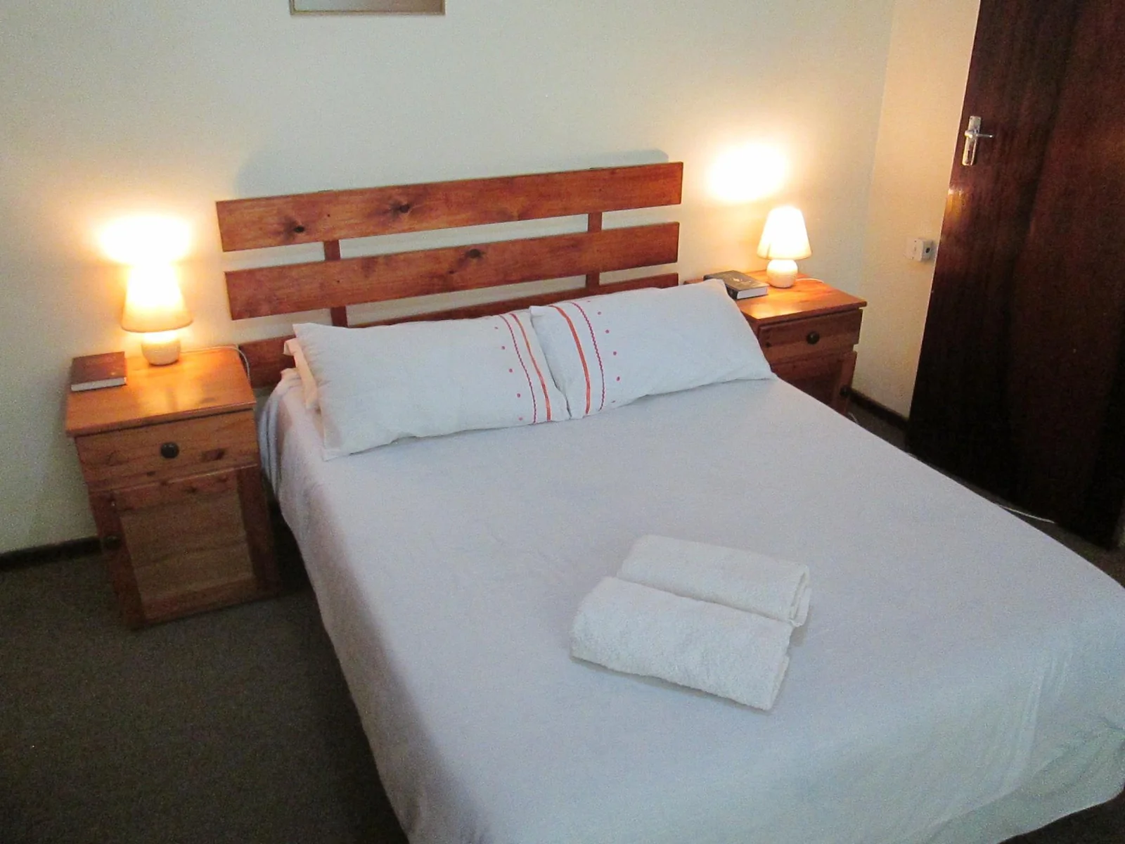 9 bedroom house situated in Bayswater.