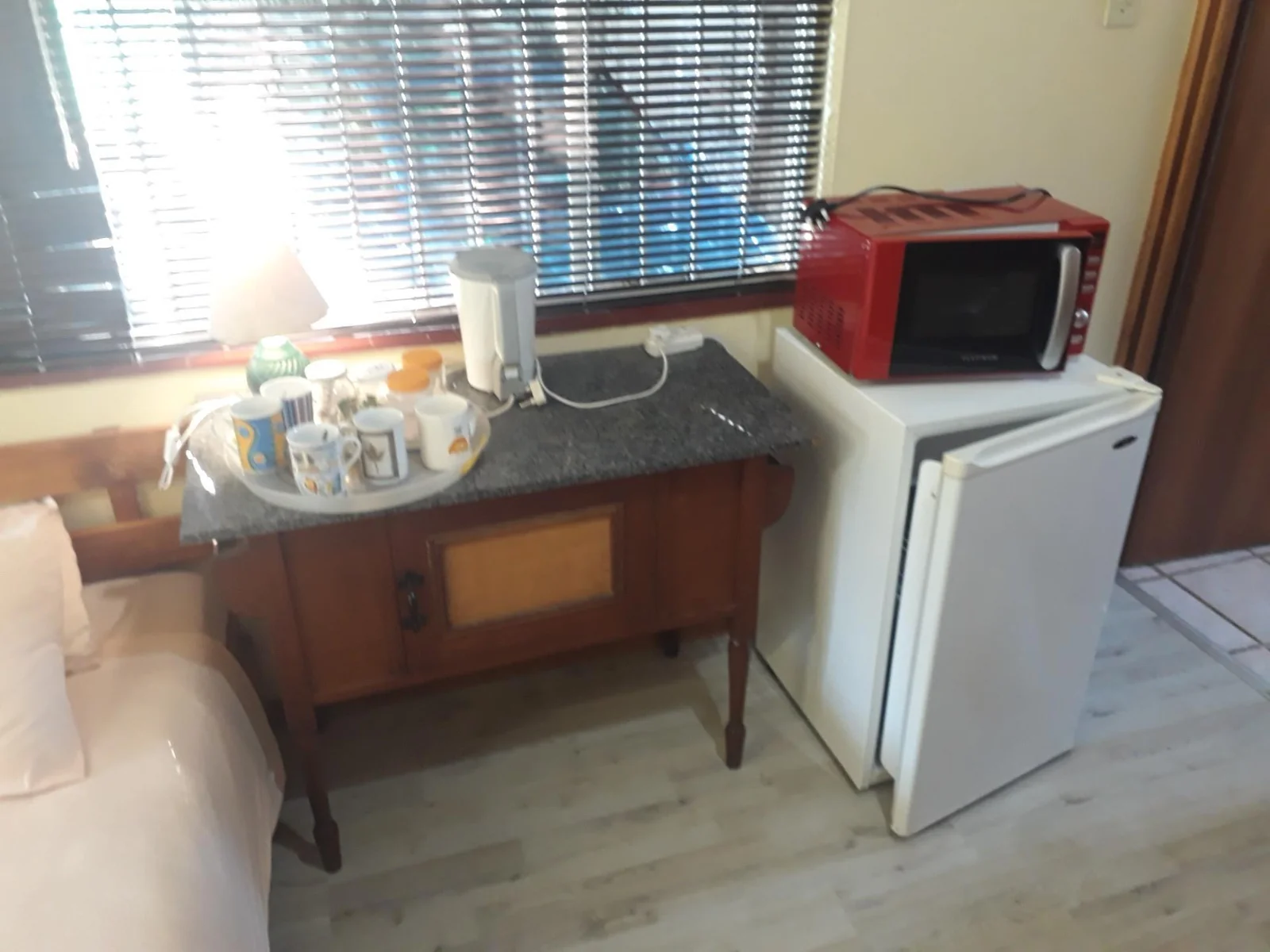 9 bedroom house situated in Bayswater.