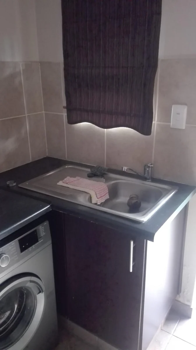 Fully Furnished Bachelor