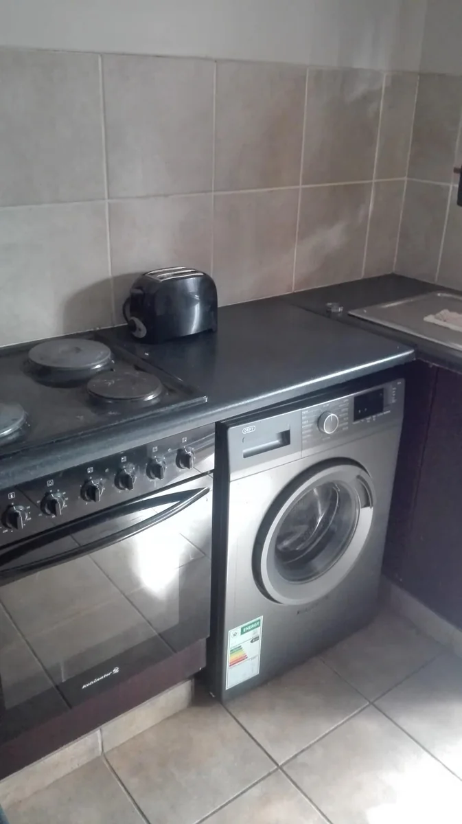 Fully Furnished Bachelor