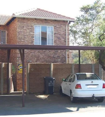 Allen's Nek, Roodepoort