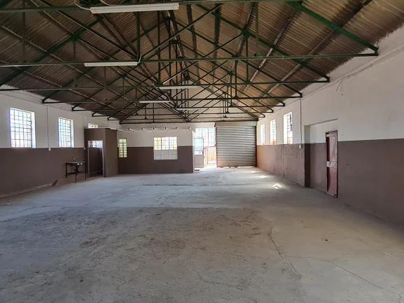 Neat little warehouse in Ashburnham ready for occupation.