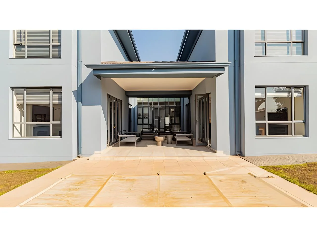 Stylish 4 Bedroom Modern House in Midrand Offering Secure Living and Prime Comfort