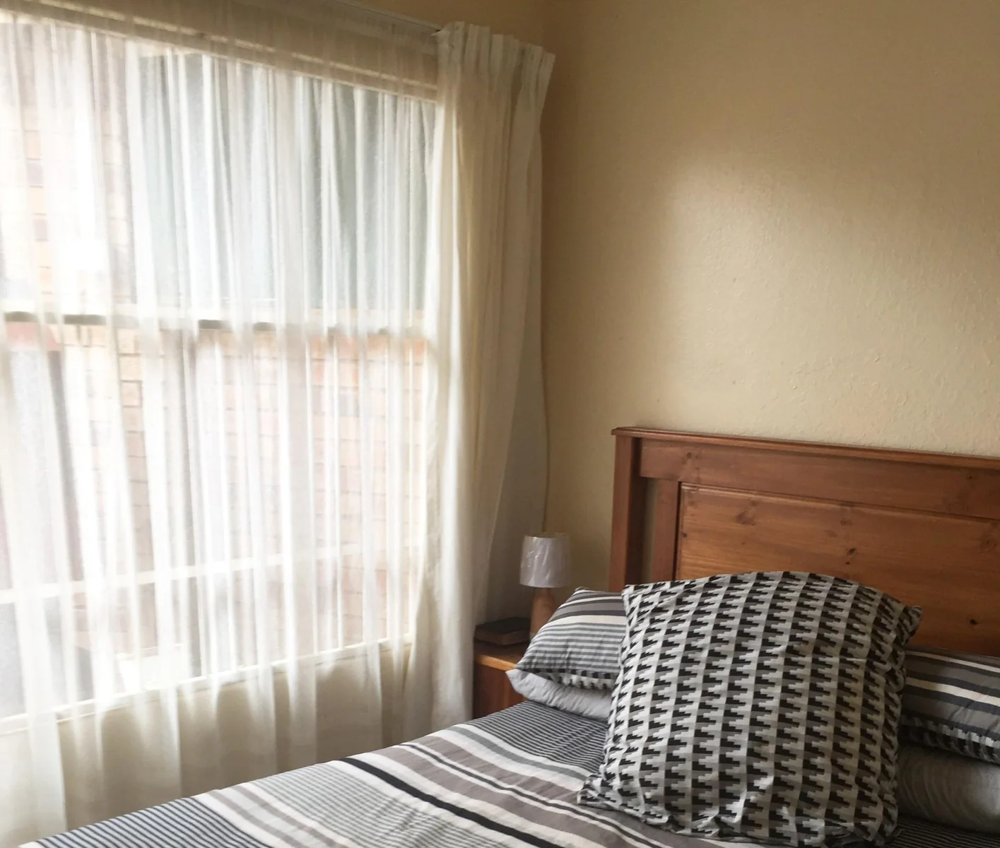 Spacious two-bedroom Townhouse with pet-friendly garden.
