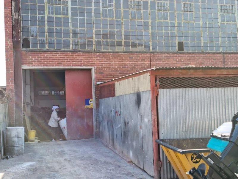 Commercial - Price Drastically REDUSED.