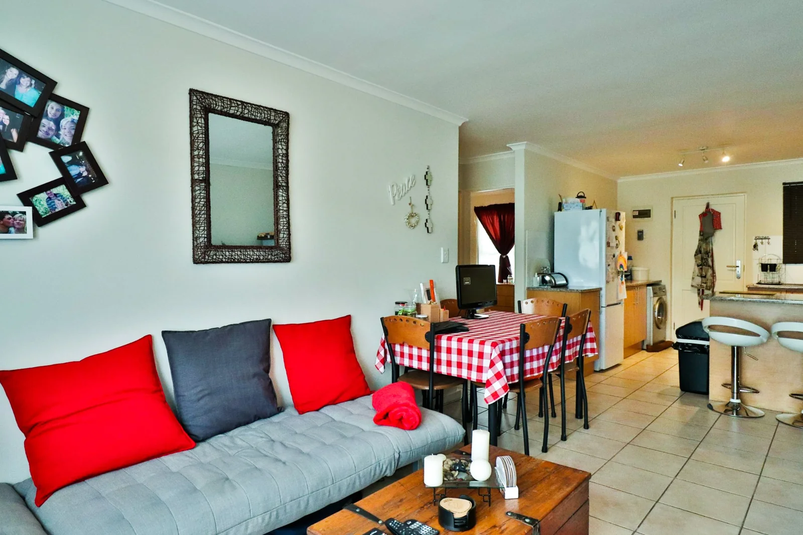 2 Bedroom Apartment to Rent at Pinot Mews, Nooitgevonden