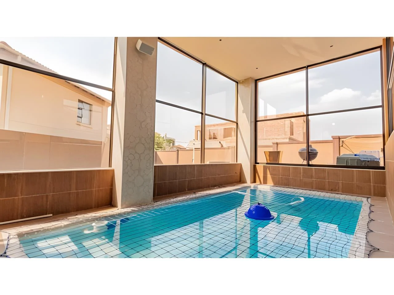Luxurious 6 Bedroom Modern House in Midrand with Secure Living and Prime Location