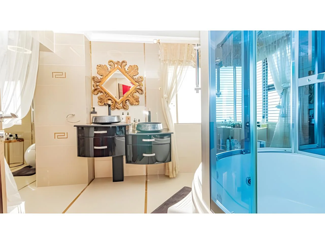 Luxurious 6 Bedroom Modern House in Midrand with Secure Living and Prime Location