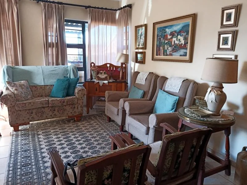Beautiful two bedroom townhouse