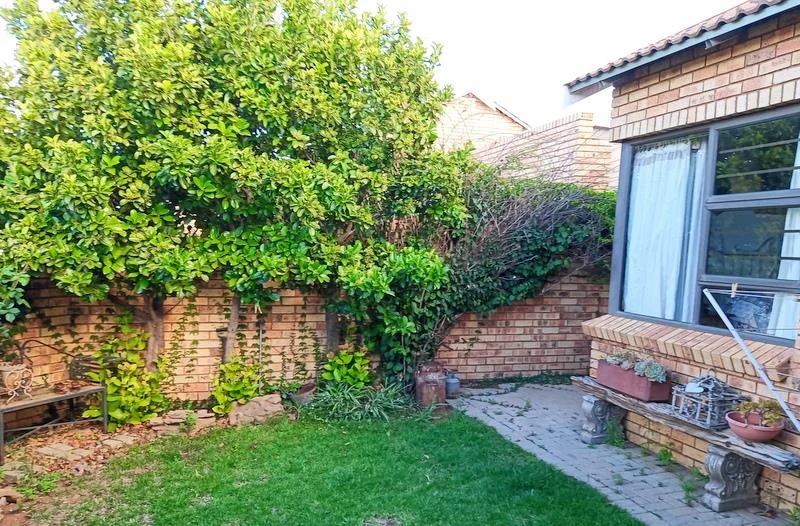 Beautiful two bedroom townhouse