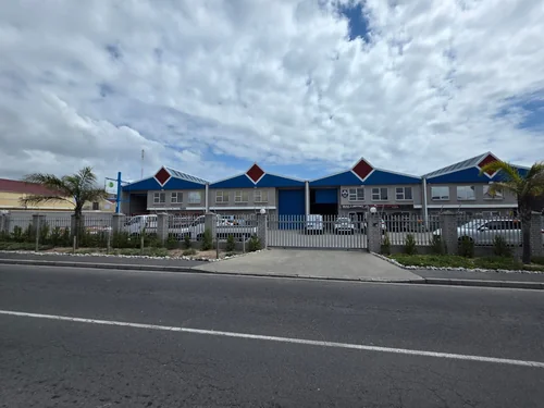 130 Democracy, Montague Gardens, Milnerton