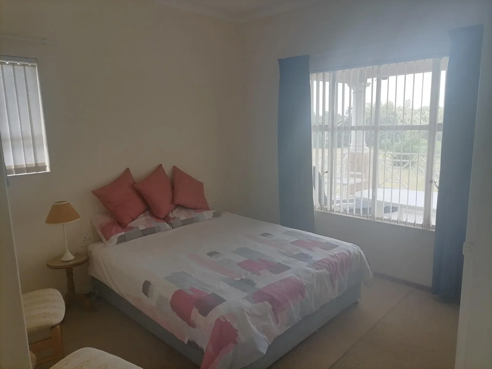 Spacious & secure 3 Bedroomed townhouse for sale in Three Rivers.
