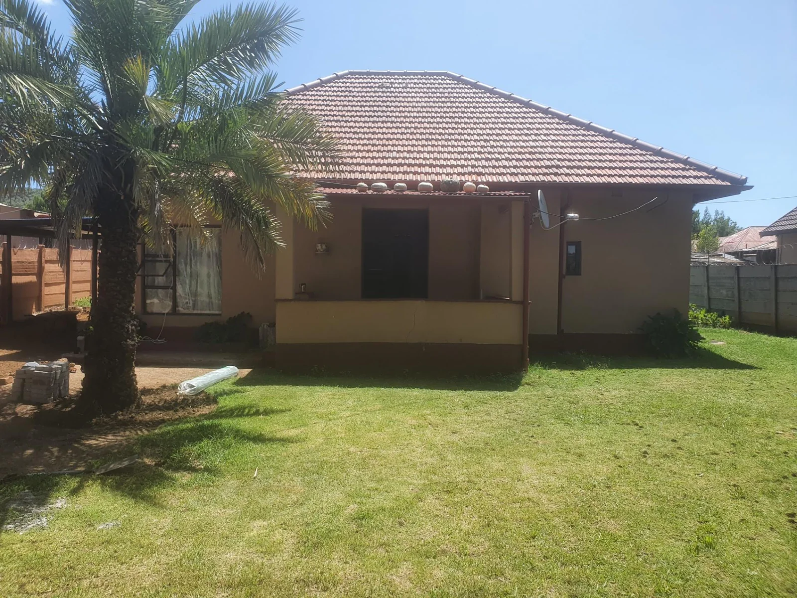 Two Bedroom house for sale in Hilton