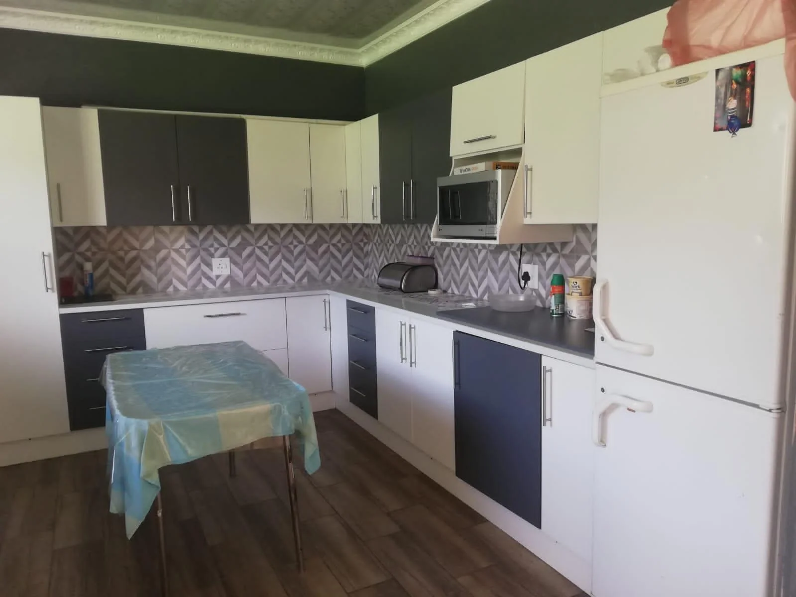 Beautiful 3 Bedroom house