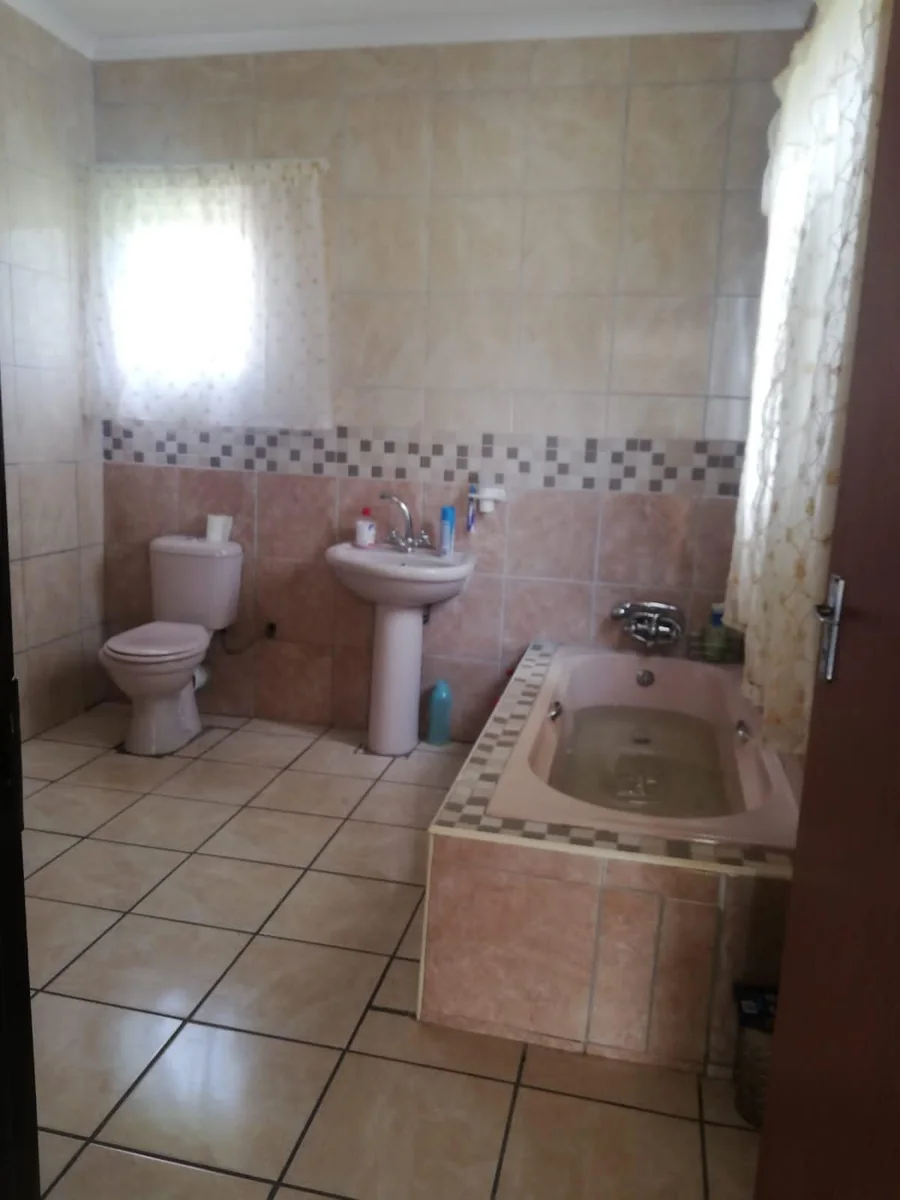 Beautiful 3 Bedroom house