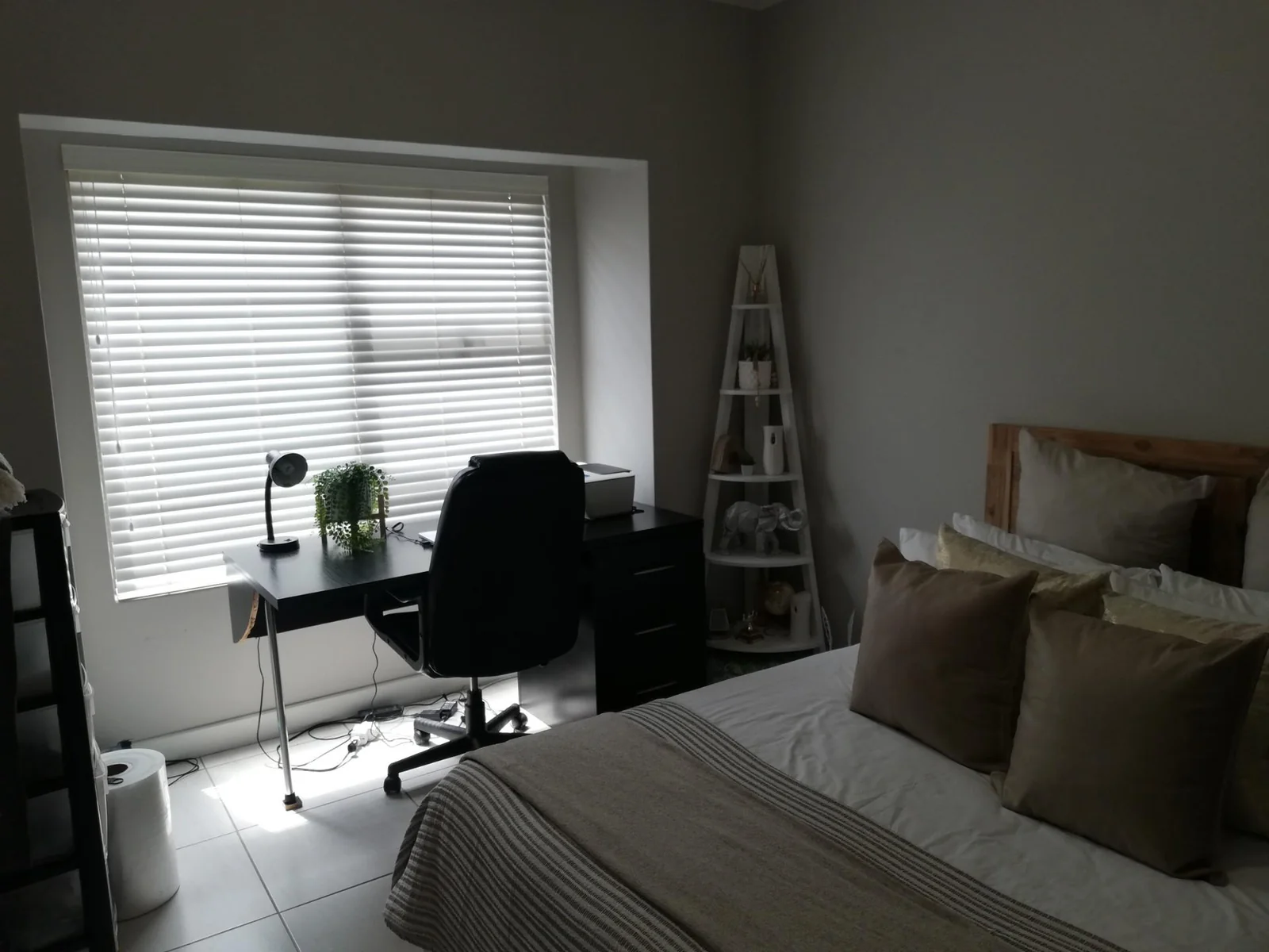 Two bedroom townhouse for sale in Heuwelsig