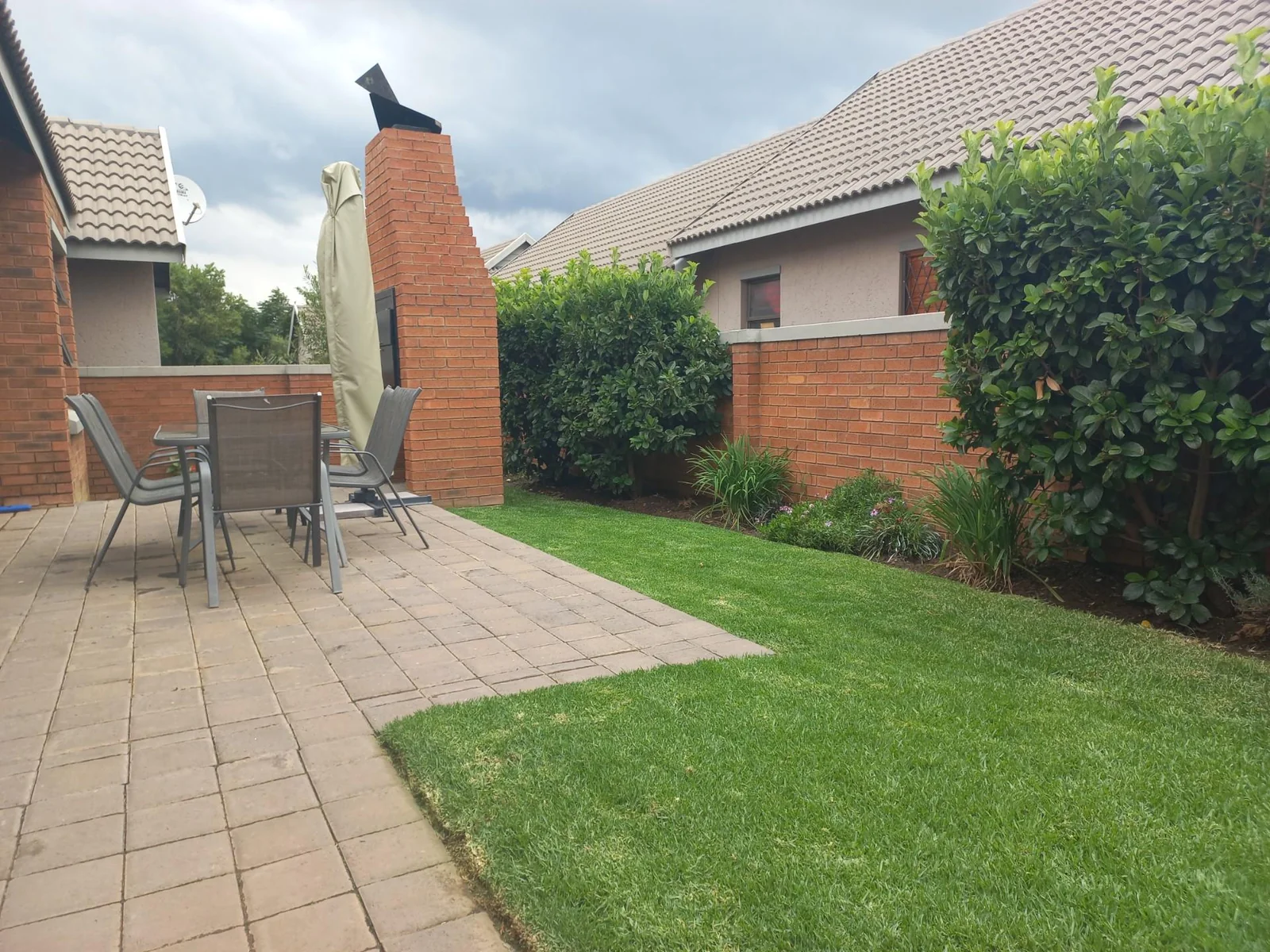 Two bedroom townhouse for sale in Heuwelsig