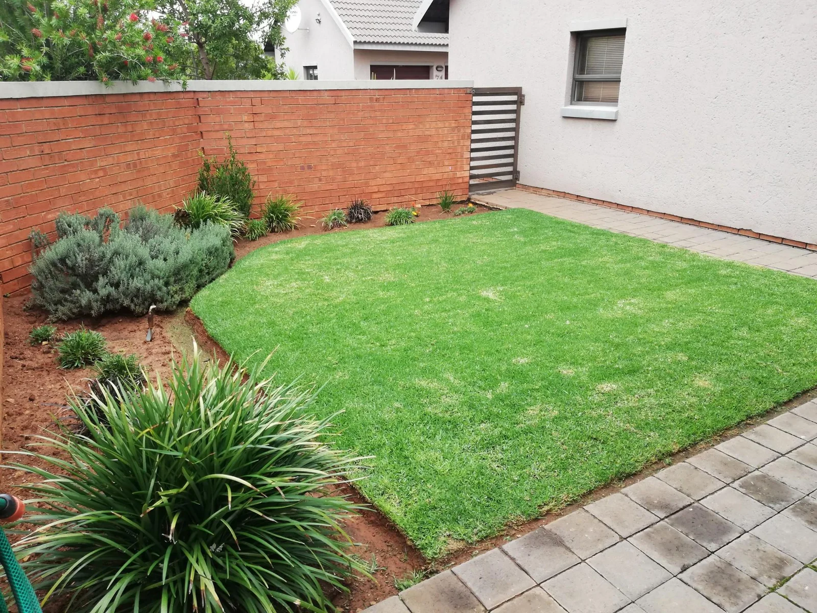 Two bedroom townhouse for sale in Heuwelsig