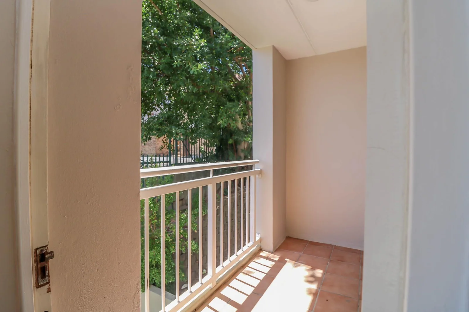 2 Bedroom  Apartment - La Colline