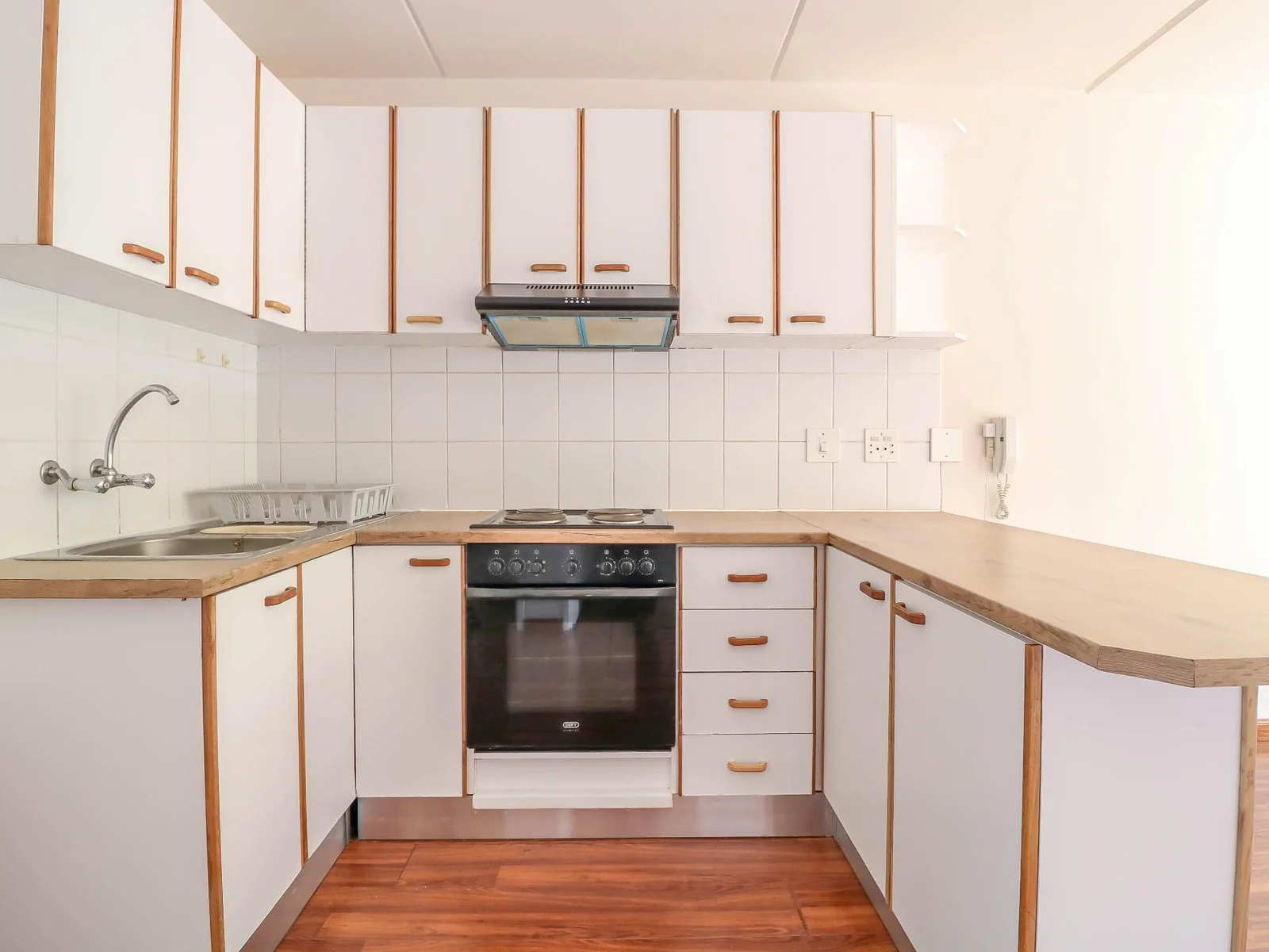 2 Bedroom  Apartment - La Colline