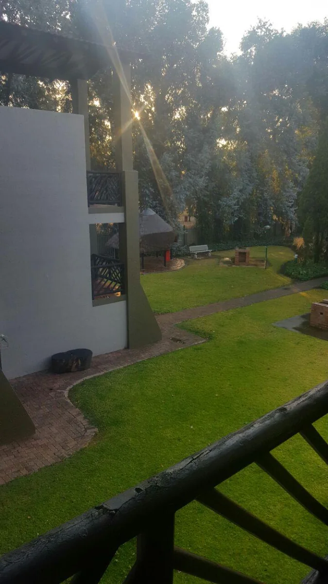 Flat in Vaalpark to rent in well sought after complex!