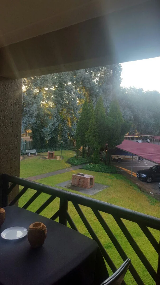 Flat in Vaalpark to rent in well sought after complex!