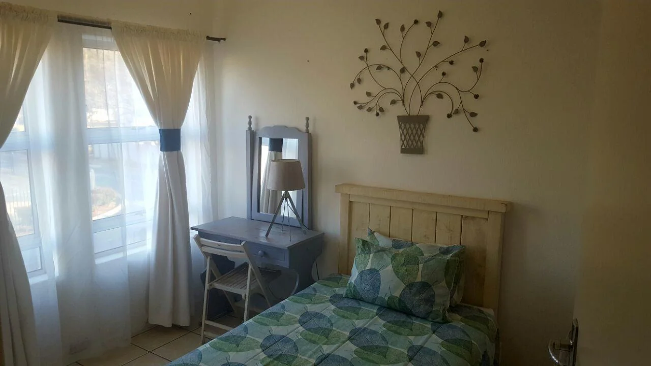 Flat in Vaalpark to rent in well sought after complex!