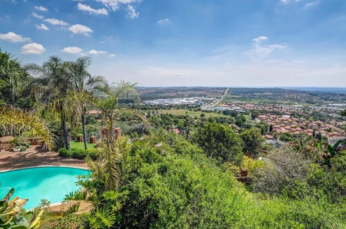 Constantia Kloof, Roodepoort