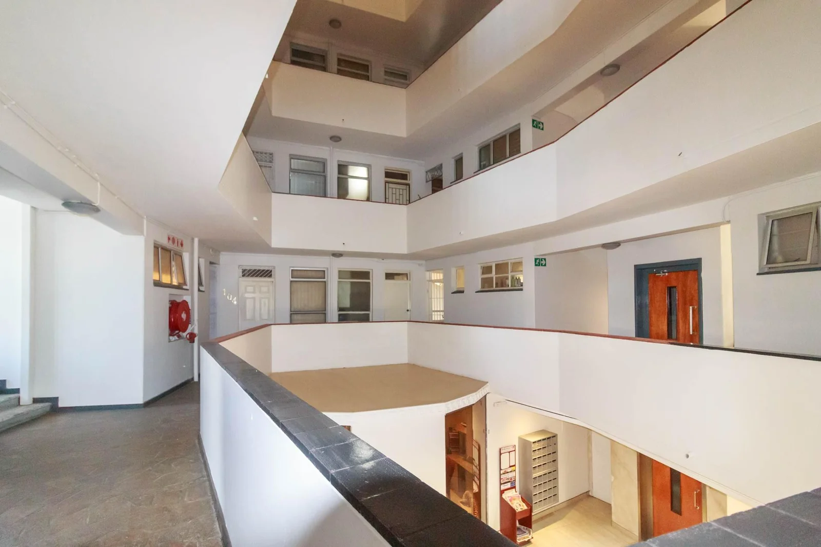 3 bedrooms apartment with  Parking