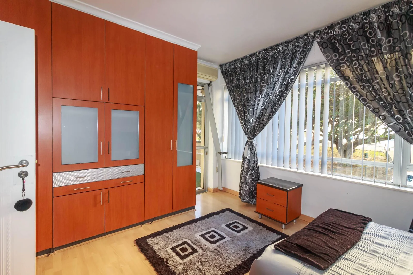 3 bedrooms apartment with  Parking