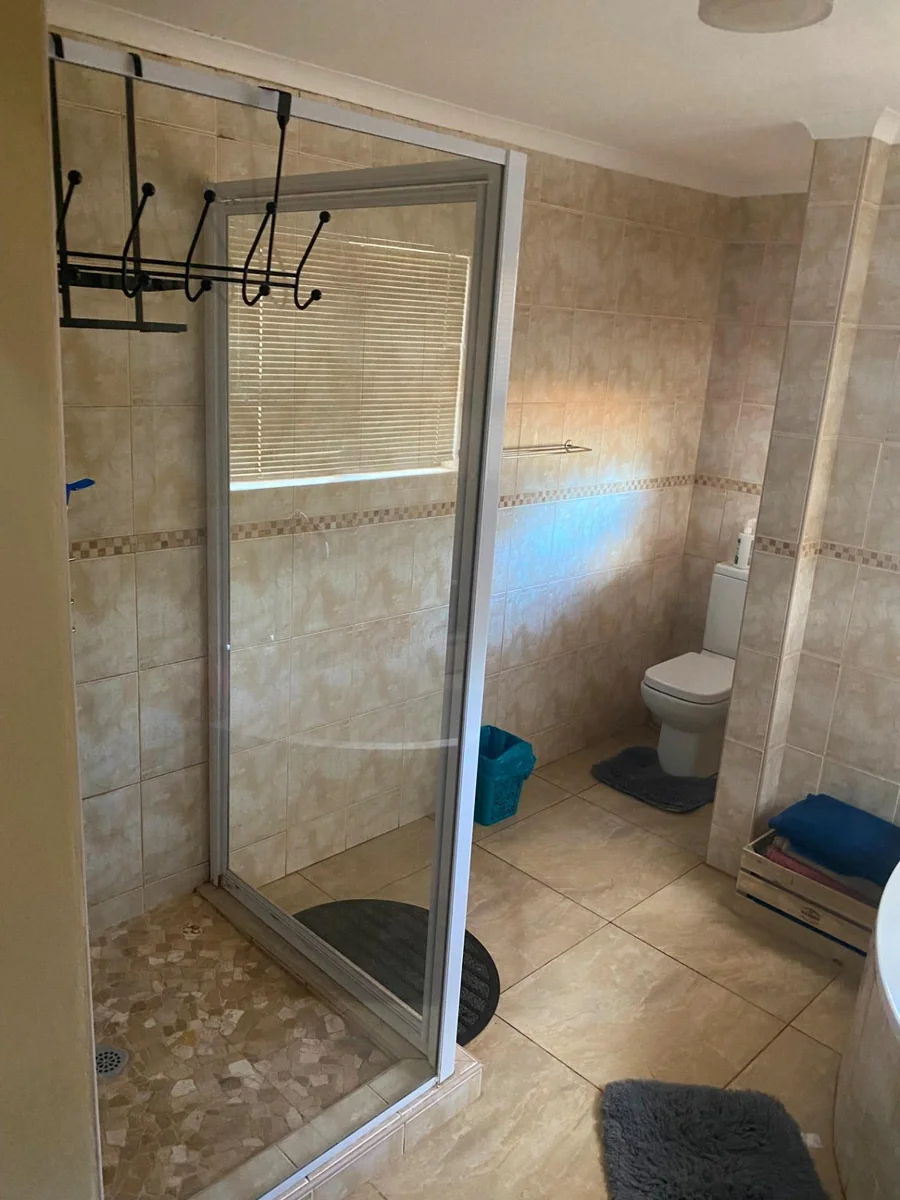 4 Bedroom House For Sale on Golf Estate