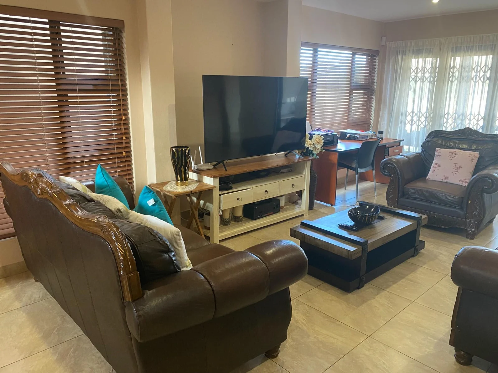 4 Bedroom House For Sale on Golf Estate