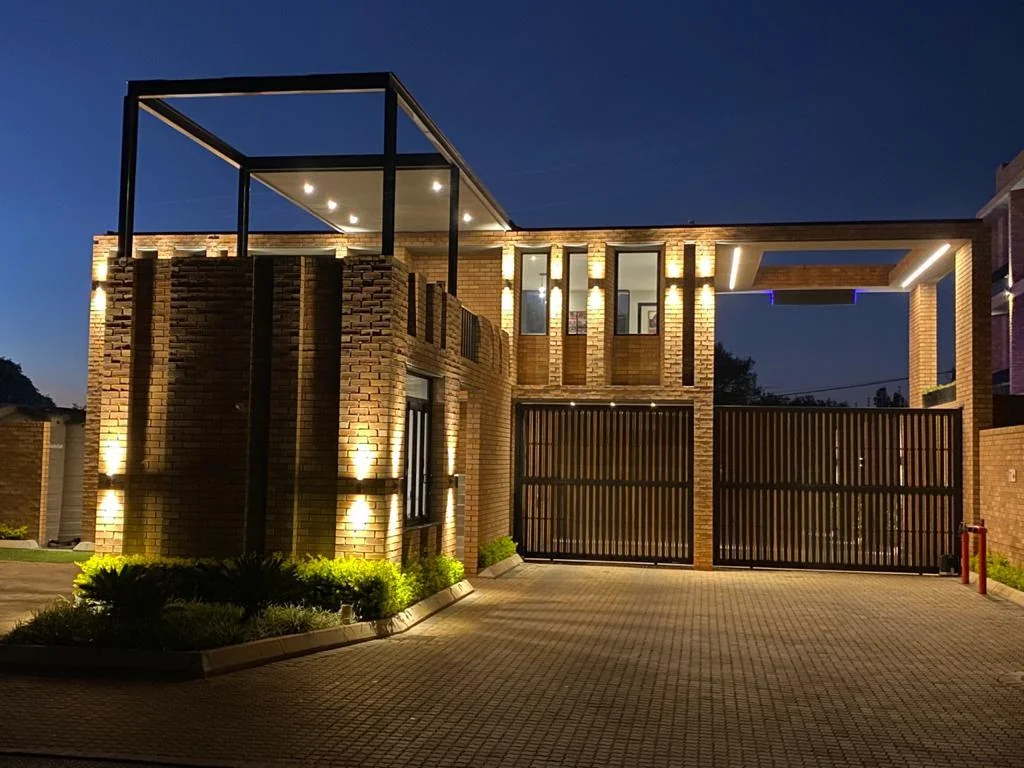 3bedroom Penthouse for Sale in Rynfield
