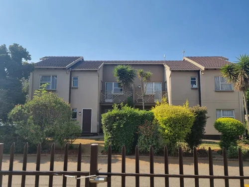 Pomona, Kempton Park