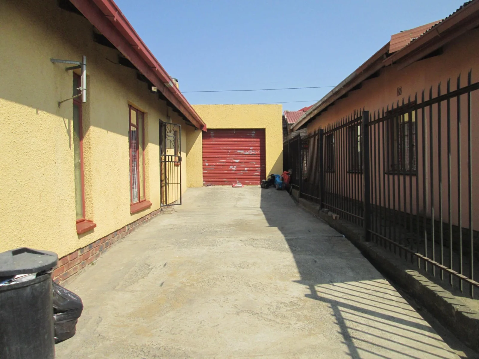 Modern 3 bedroom house in Bohlokong