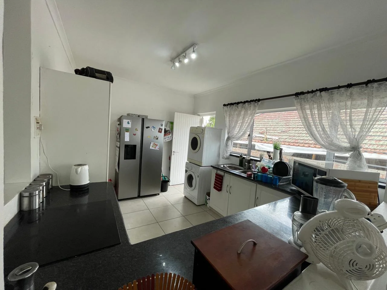 3 Bedroom house with pool and cottage in Umbilo