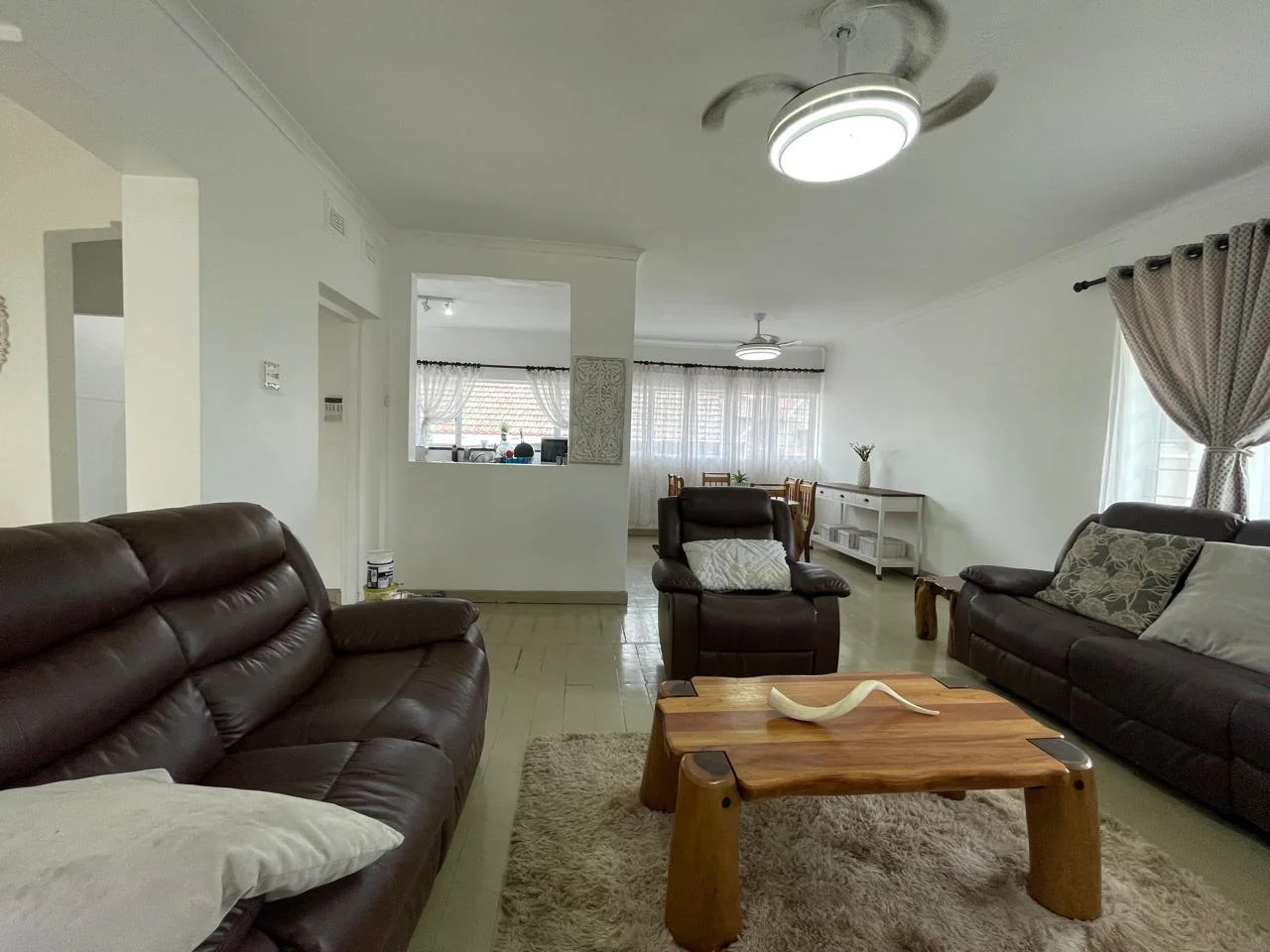 3 Bedroom house with pool and cottage in Umbilo