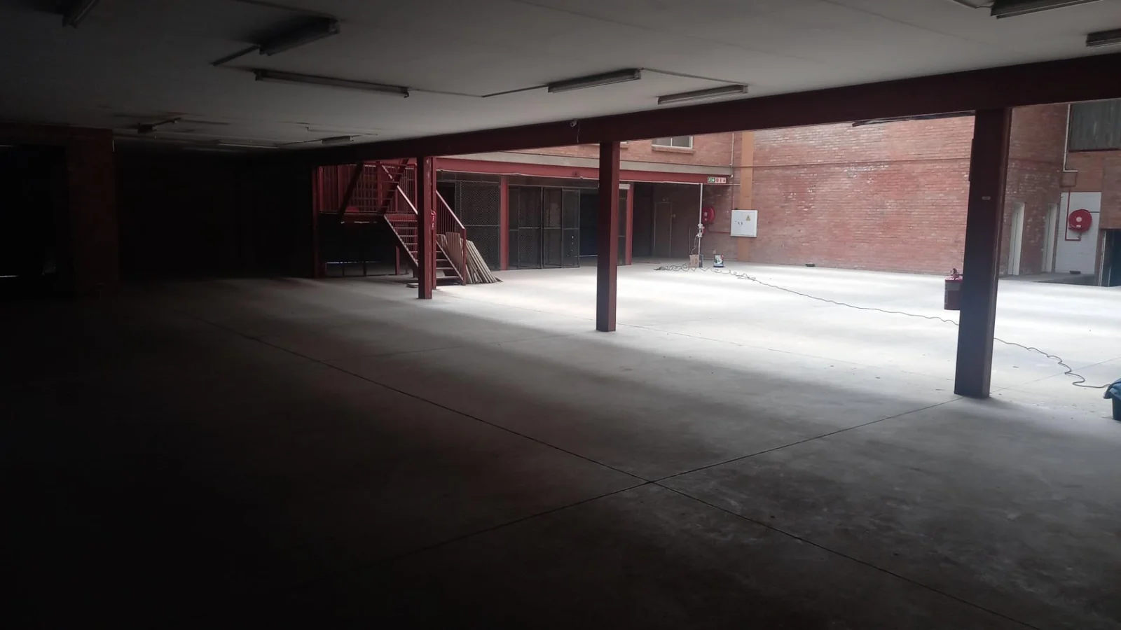 680m² Warehouse to rent in Bloemfontein Central