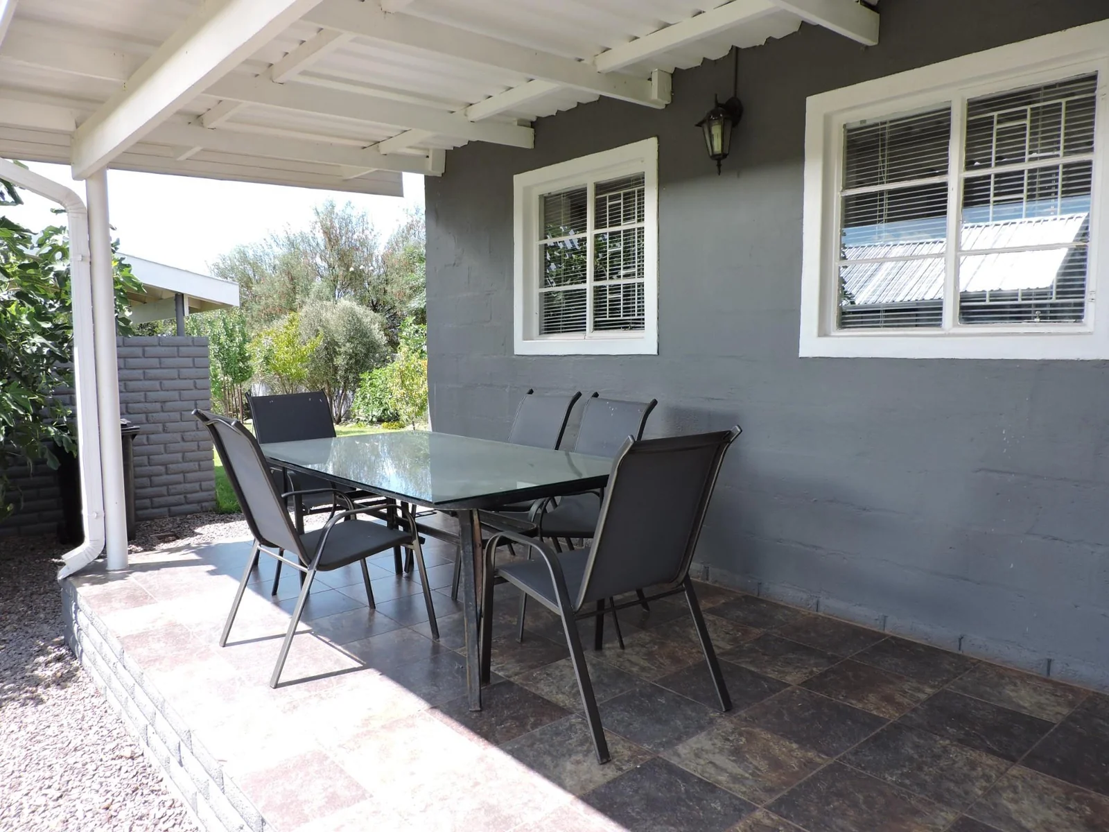 Fully Furnished 2 Bedroom House to Rent in Postmasburg