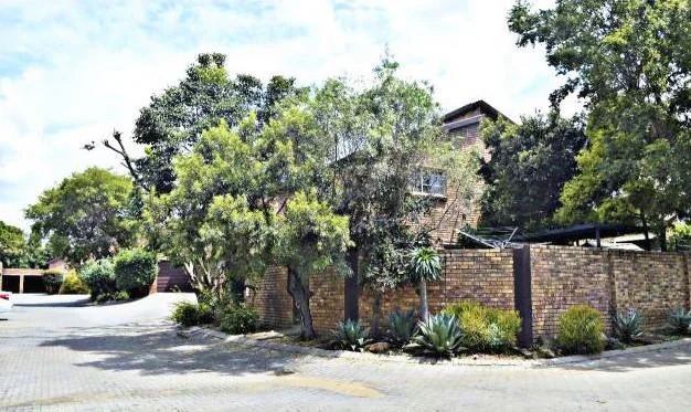 Lovely ground floor unit for sale in Wilgeheuwel