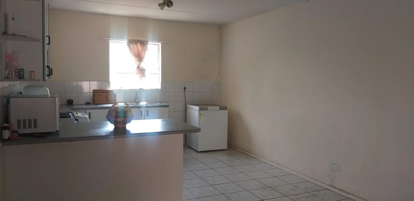 Groundfloor apartment for Sale in Halfway Gardens