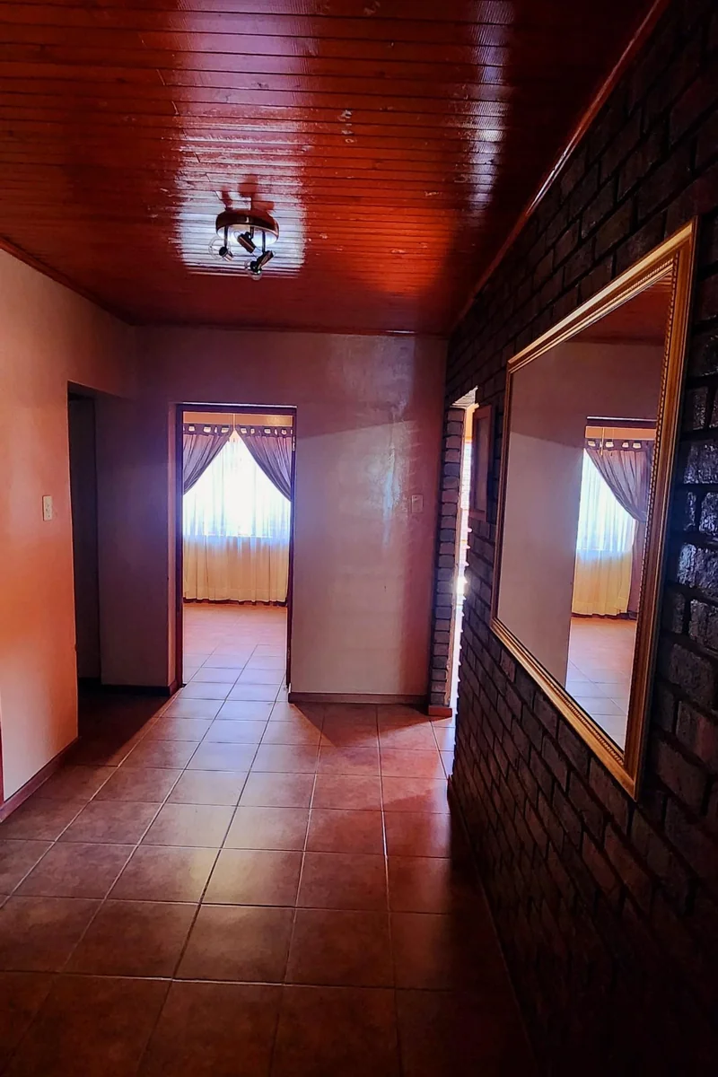 4 Bedroom House For sale with 2 Spacious Flats