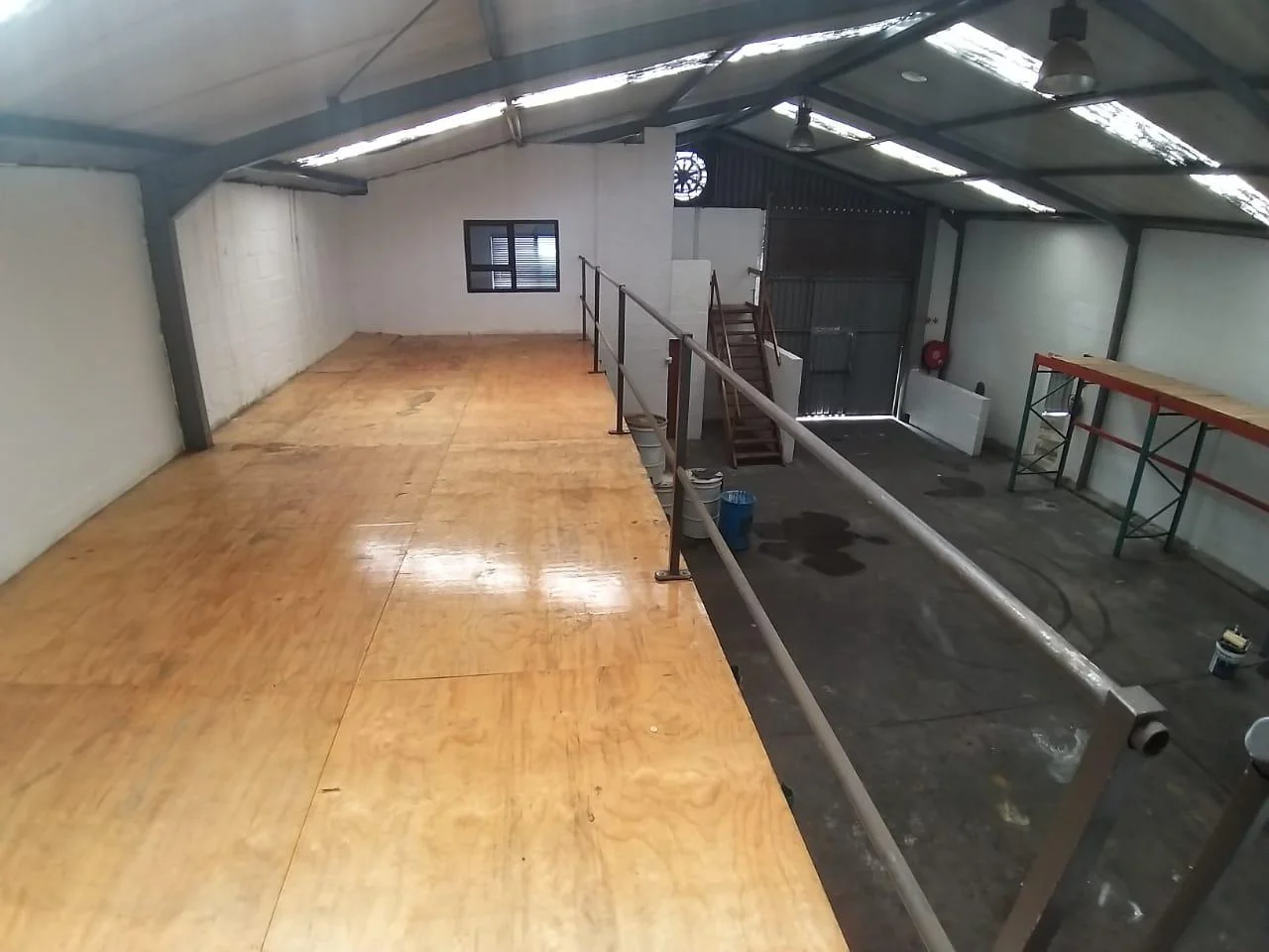 2 WAREHOUSES WITH OFFICES FOR SALE IN KILLARNEY GARDENS