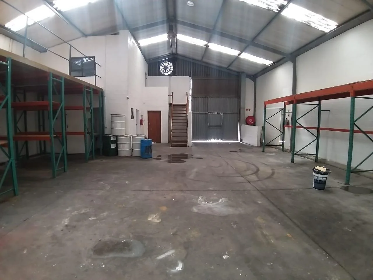 2 WAREHOUSES WITH OFFICES FOR SALE IN KILLARNEY GARDENS