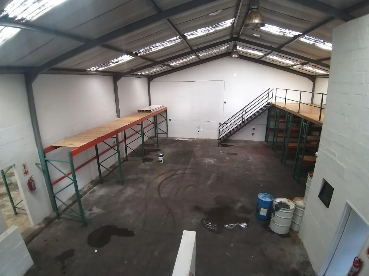 2 WAREHOUSES WITH OFFICES FOR SALE IN KILLARNEY GARDENS