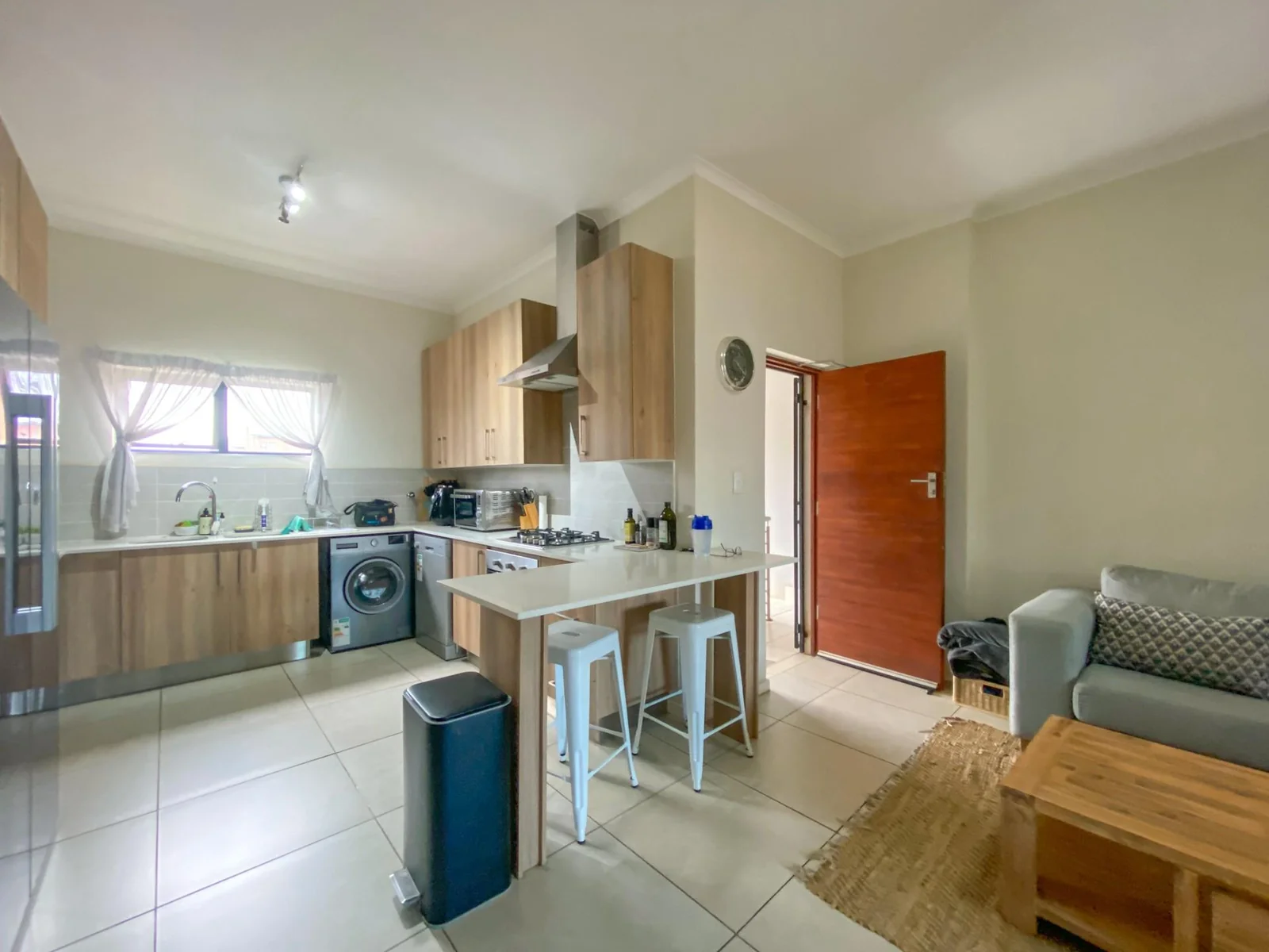 Furnished Modern Apartment Lifestyle in Hereford Estate<br/>*FULLY FURNISHED UNIT*