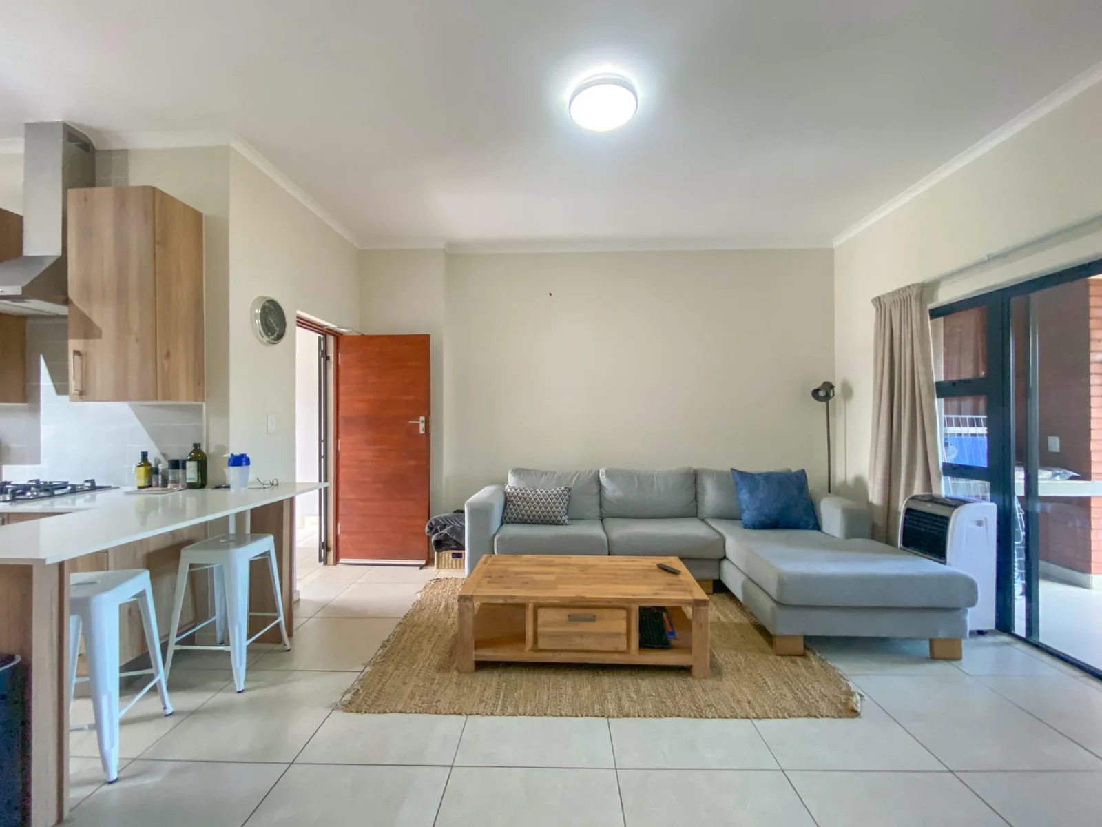 Furnished Modern Apartment Lifestyle in Hereford Estate<br/>*FULLY FURNISHED UNIT*