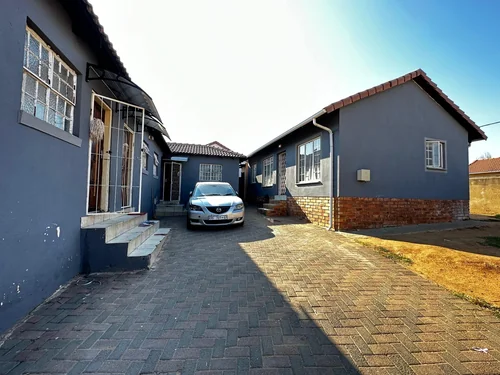 5555 Mongolia, Cosmo City, Roodepoort