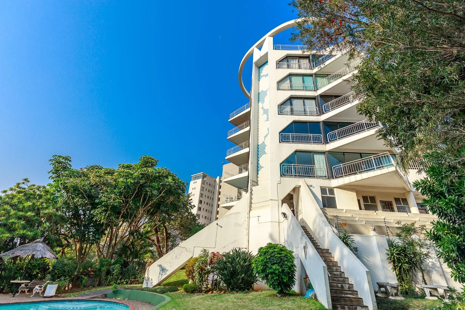 Ready made Classy  2.5  Bedroom Apartment